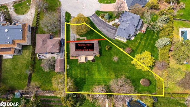 Photo 3 at 2030 Vickery Drive, WO West, Oakville