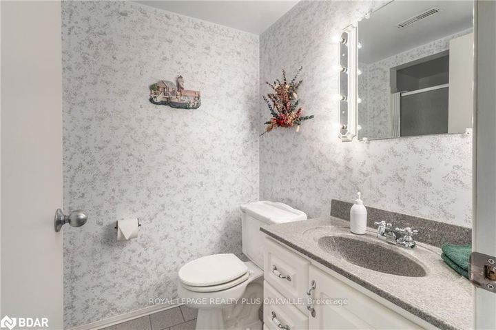 Photo 39 at 2030 Vickery Drive, WO West, Oakville