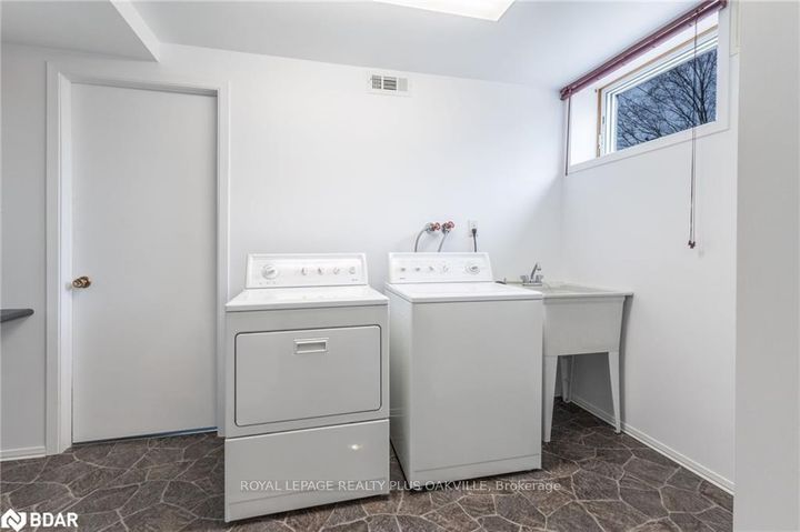 Photo 42 at 2030 Vickery Drive, WO West, Oakville