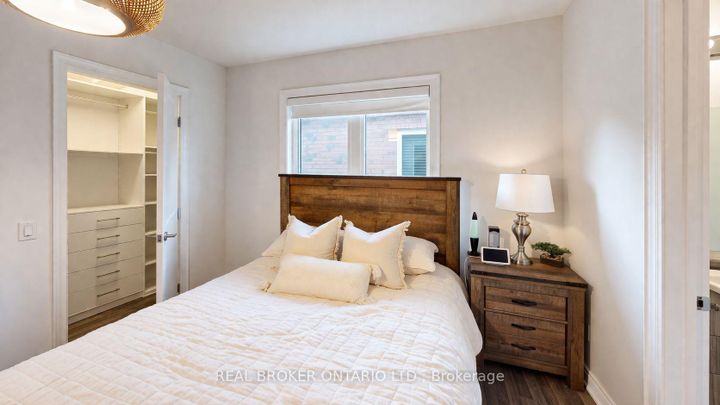 Photo 11 at 34 Kidd Street, Bradford, Bradford West Gwillimbury