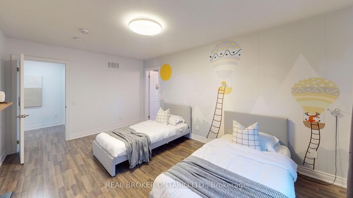 Photo 14 at 34 Kidd Street, Bradford, Bradford West Gwillimbury