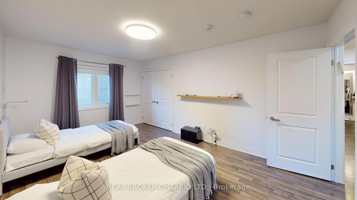 Photo 15 at 34 Kidd Street, Bradford, Bradford West Gwillimbury