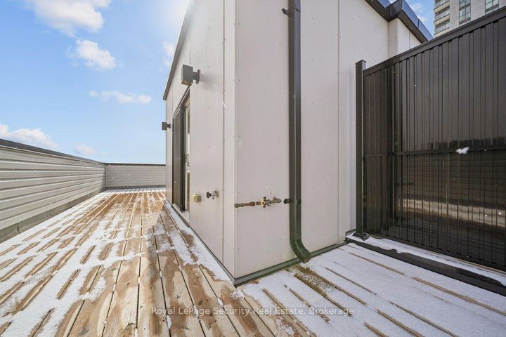 Photo 25 at 24 - 348 Wheat Boom Drive S, JM Joshua Meadows, Oakville