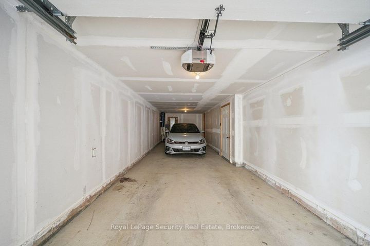 Photo 27 at 24 - 348 Wheat Boom Drive S, JM Joshua Meadows, Oakville