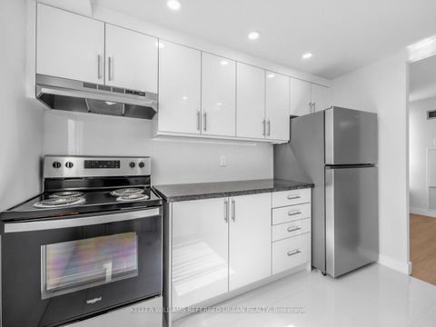 Photo 16 at 501 - 7 Bishop Avenue, Newtonbrook East, Toronto