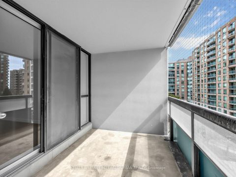 Photo 25 at 501 - 7 Bishop Avenue, Newtonbrook East, Toronto