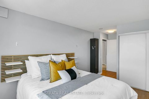 Photo 19 at 733 - 650 Lawrence Avenue W, Lawrence, Toronto