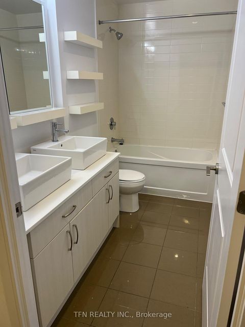 Photo 5 at 519 - 9201 yonge Street, Langstaff, Richmond Hill