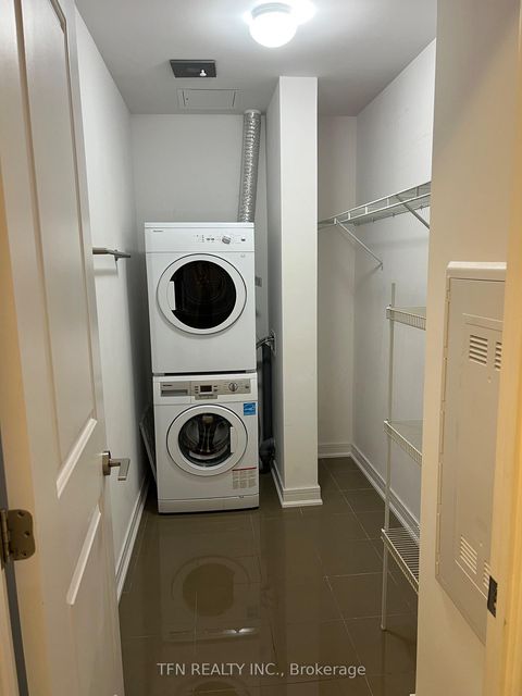 Photo 6 at 519 - 9201 yonge Street, Langstaff, Richmond Hill