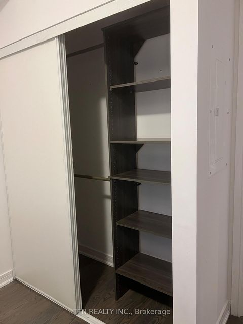 Photo 8 at 519 - 9201 yonge Street, Langstaff, Richmond Hill