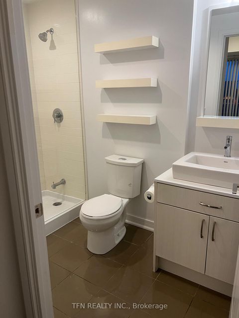 Photo 9 at 519 - 9201 yonge Street, Langstaff, Richmond Hill