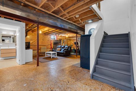 Photo 25 at 63 Northview Crescent, Northwest, Barrie