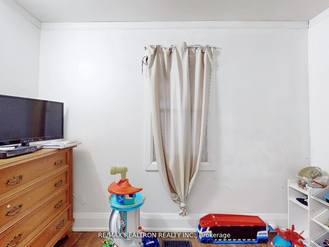 Photo 20 at 156 The Queensway Street S, Keswick North, Georgina