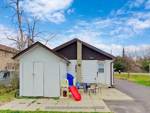 Photo 38 at 156 The Queensway Street S, Keswick North, Georgina