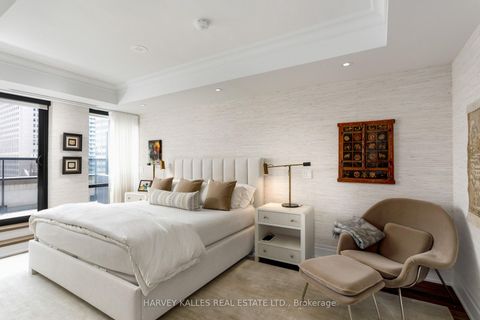 Photo 14 at 701 - 1 Forest Hill Road, Casa Loma, Toronto