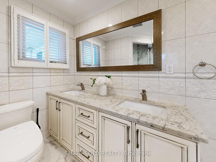 Photo 17 at 24 Normandy Crescent, Harding, Richmond Hill