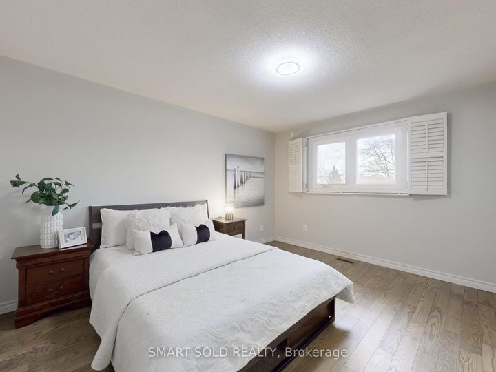 Photo 22 at 24 Normandy Crescent, Harding, Richmond Hill