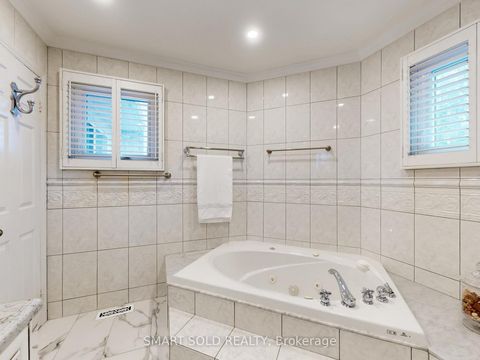 Photo 18 at 24 Normandy Crescent, Harding, Richmond Hill