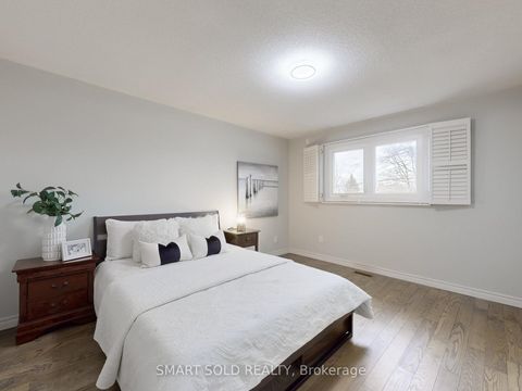 Photo 22 at 24 Normandy Crescent, Harding, Richmond Hill