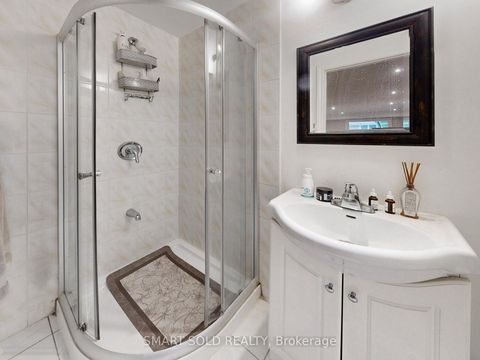 Photo 31 at 24 Normandy Crescent, Harding, Richmond Hill