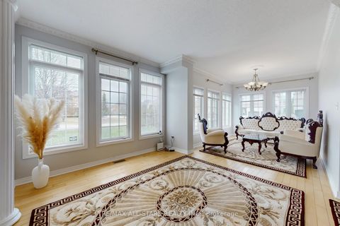 Photo 8 at 75 Gloria Crescent, Williamsburg, Whitby