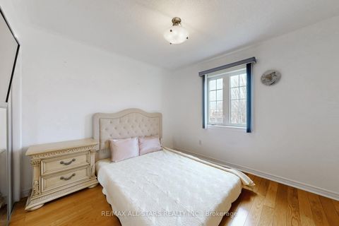 Photo 27 at 75 Gloria Crescent, Williamsburg, Whitby