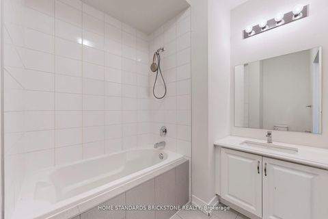 Photo 35 at 215 Salterton Circle, Rural Vaughan, Vaughan