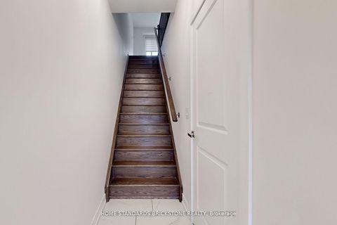 Photo 37 at 215 Salterton Circle, Rural Vaughan, Vaughan