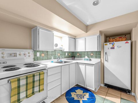 Photo 30 at 1421 Military Trail, Highland Creek, Toronto