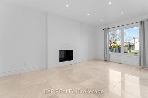 Photo 15 at 27 Via Nova Drive, East Woodbridge, Vaughan