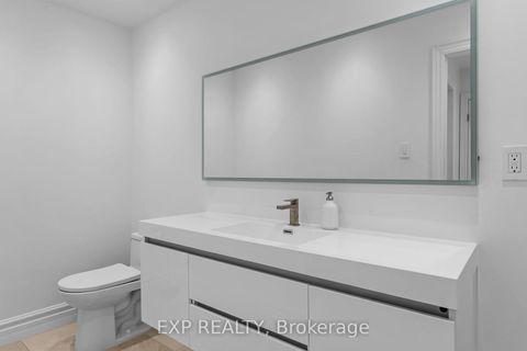 Photo 17 at 27 Via Nova Drive, East Woodbridge, Vaughan