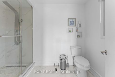 Photo 26 at 27 Via Nova Drive, East Woodbridge, Vaughan