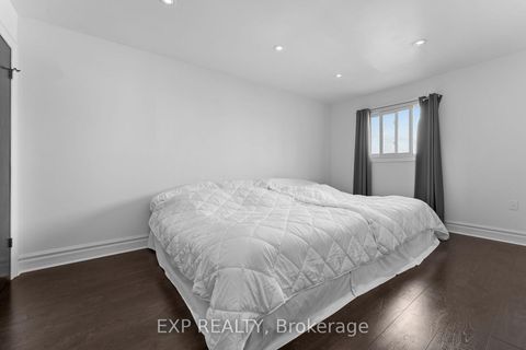 Photo 27 at 27 Via Nova Drive, East Woodbridge, Vaughan