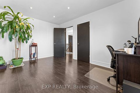 Photo 28 at 27 Via Nova Drive, East Woodbridge, Vaughan