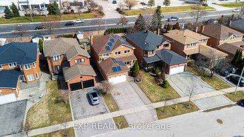 Photo 41 at 27 Via Nova Drive, East Woodbridge, Vaughan