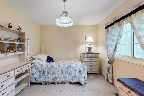 Photo 35 at 38 Gilbank Drive, Aurora Heights, Aurora