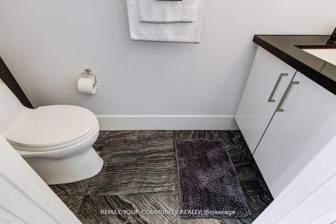 Photo 24 at 1109 - 39 Queens Quay E, Waterfront Communities C8, Toronto