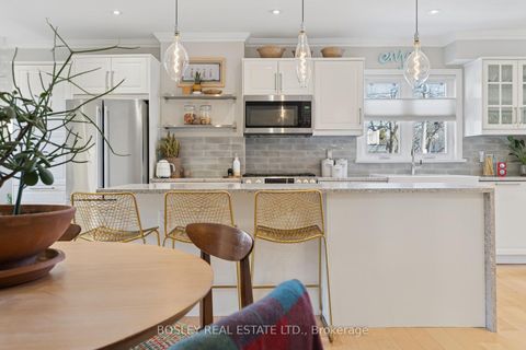 Photo 10 at 66 Ninth Street, New Toronto, Toronto