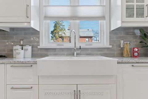 Photo 13 at 66 Ninth Street, New Toronto, Toronto