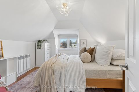 Photo 22 at 66 Ninth Street, New Toronto, Toronto