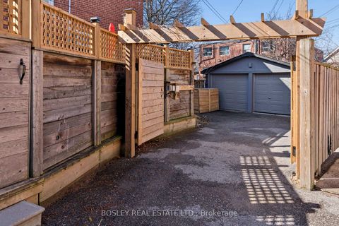 Photo 37 at 66 Ninth Street, New Toronto, Toronto