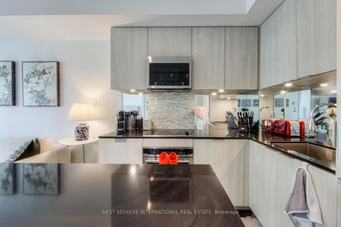 Photo 8 at 1410 - 609 Avenue Road, St. Clair, Toronto