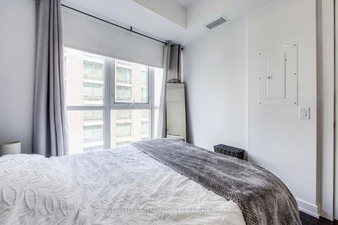 Photo 17 at 1410 - 609 Avenue Road, St. Clair, Toronto