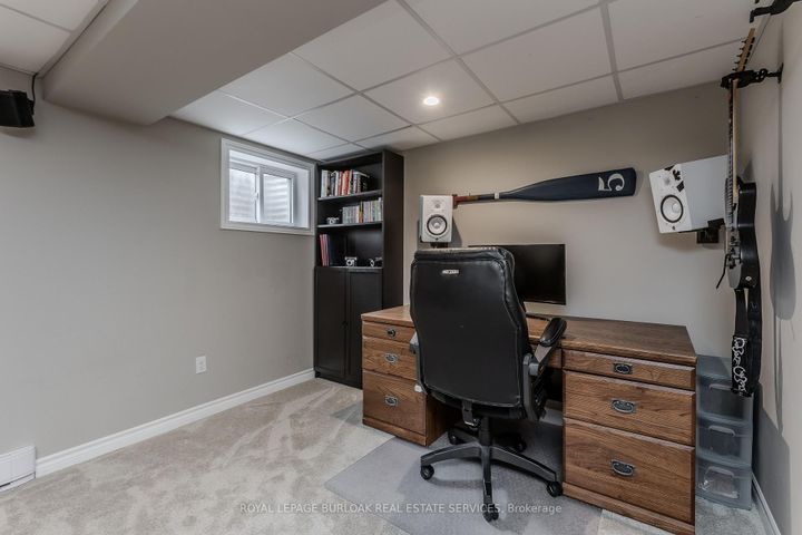 Photo 37 at 71 - 528 Sheraton Road, Appleby, Burlington