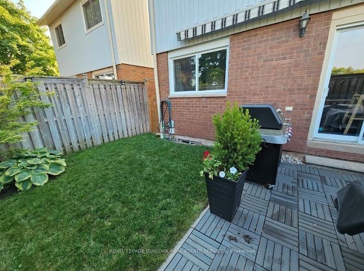 Photo 42 at 71 - 528 Sheraton Road, Appleby, Burlington