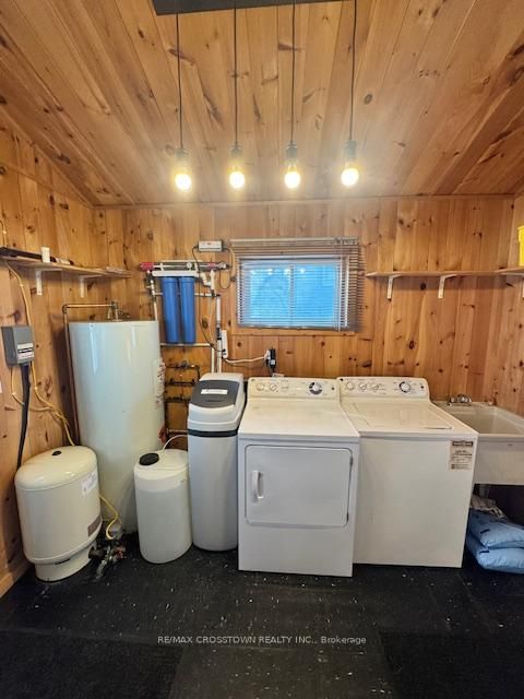 Photo 10 at 1056 Elm Road, Rural Innisfil, Innisfil