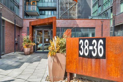 Photo 3 at 603 - 36 Howard Park Avenue, Roncesvalles, Toronto