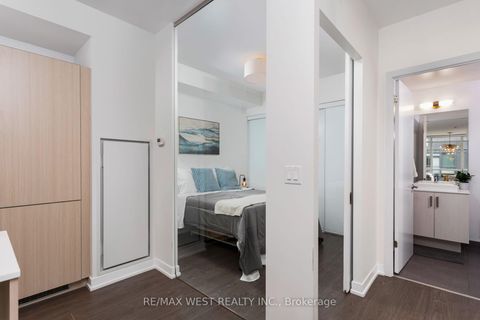 Photo 27 at 603 - 36 Howard Park Avenue, Roncesvalles, Toronto