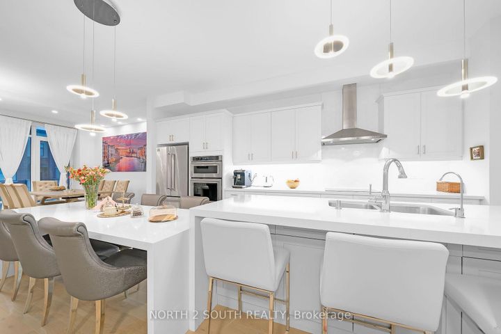 Photo 13 at 25 Aylin Crescent, Patterson, Vaughan