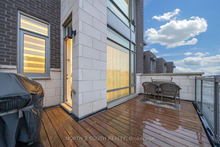 Photo 24 at 25 Aylin Crescent, Patterson, Vaughan